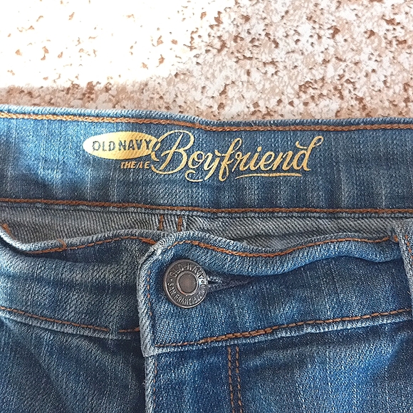 Jean shorts size 6 - Picture 2 of 4
